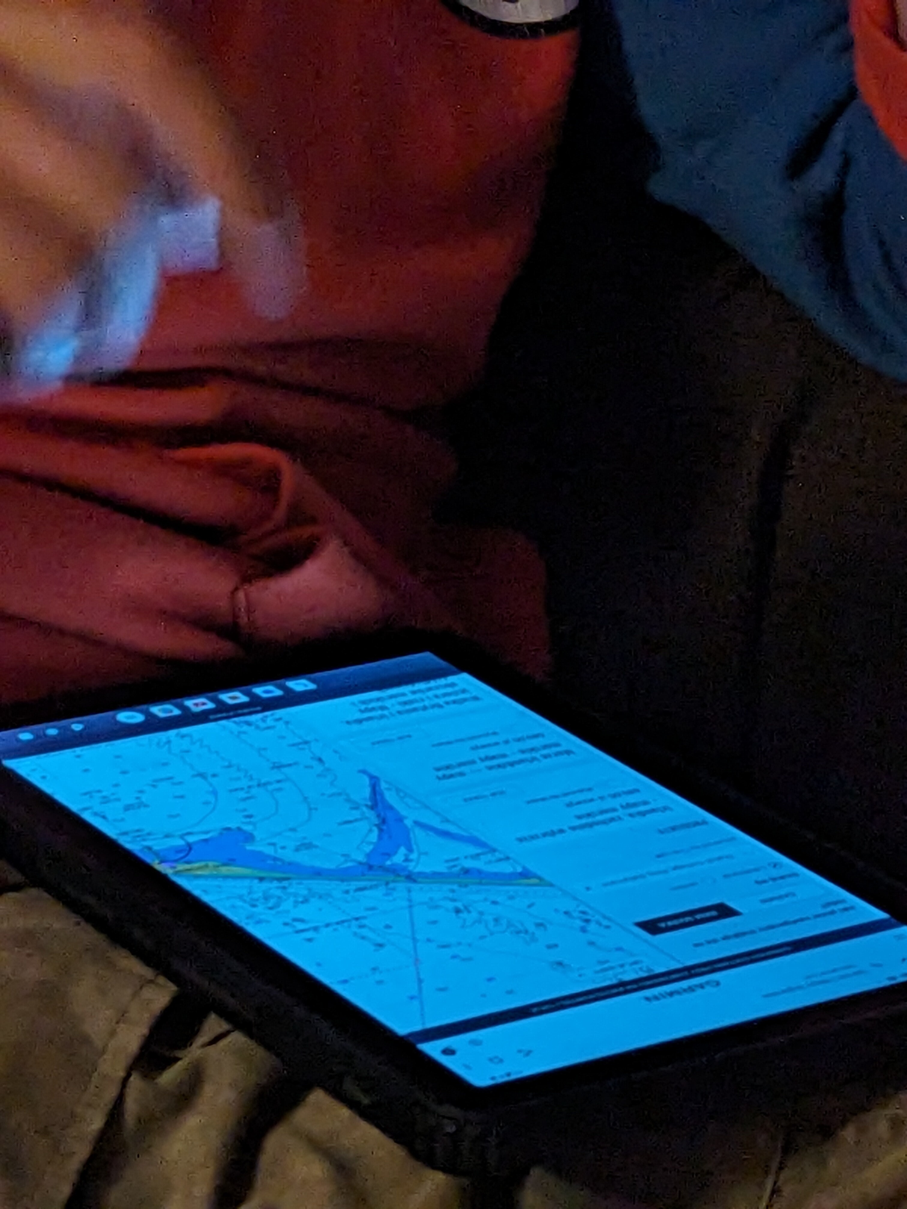 Mapa pływów i zanurzenia - przygotowanie do usunięcia wraku MV Alta z klifów Irlandii otoczenie morskie MV ALta - wraku rozbitego na klifach Irlandii w rejonie Cork